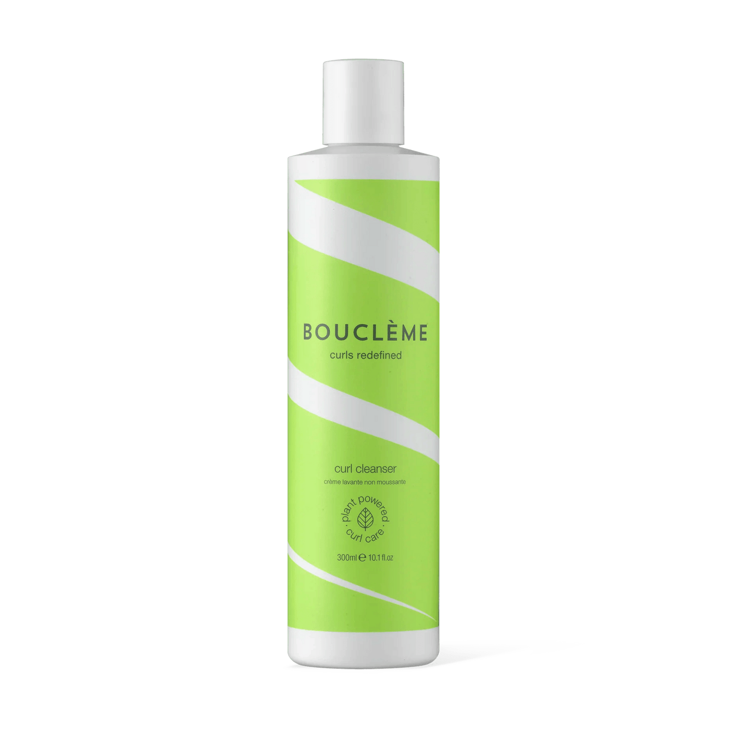 Zachte, niet-schuimende crèmespoeling die reinigt zonder vocht te onttrekken en de hydratatie van de krullen versterkt.