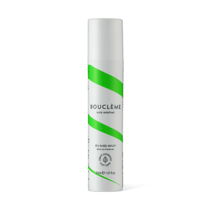 Dit verzachtende serum biedt onmiddellijke verlichting voor roos, rode hoofdhuid en irritatie. Een bekroonde verzachtende hoofdhuidbehandeling.